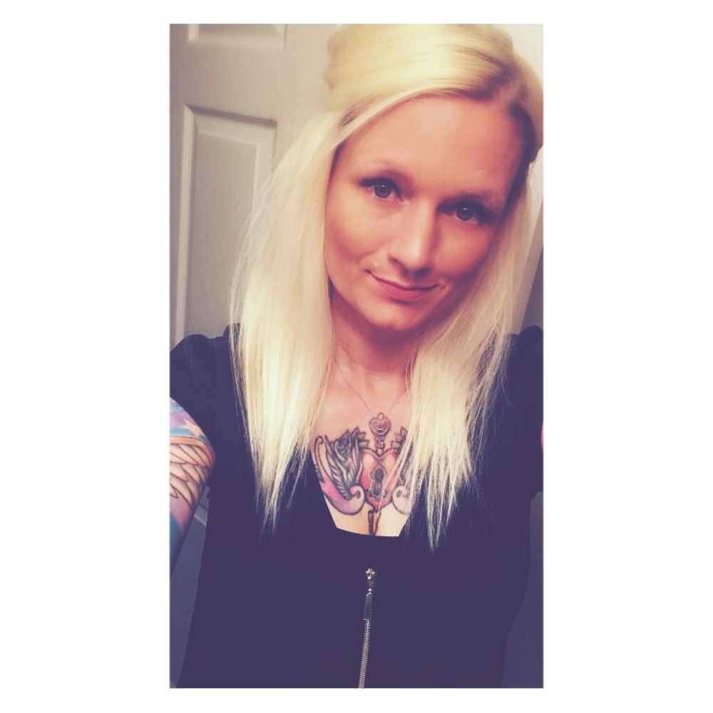 Meet your Posher, Melissa